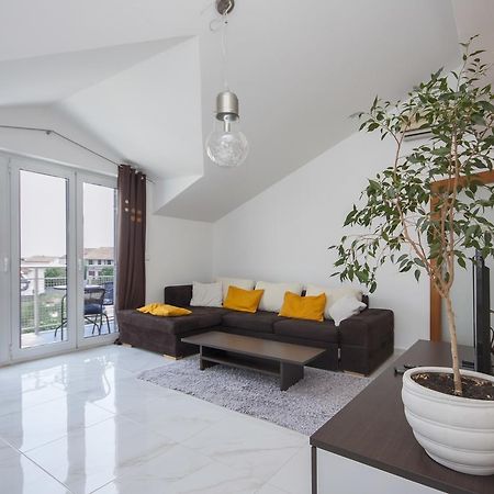 Deluxe Apartment Toni Vodice Buitenkant foto