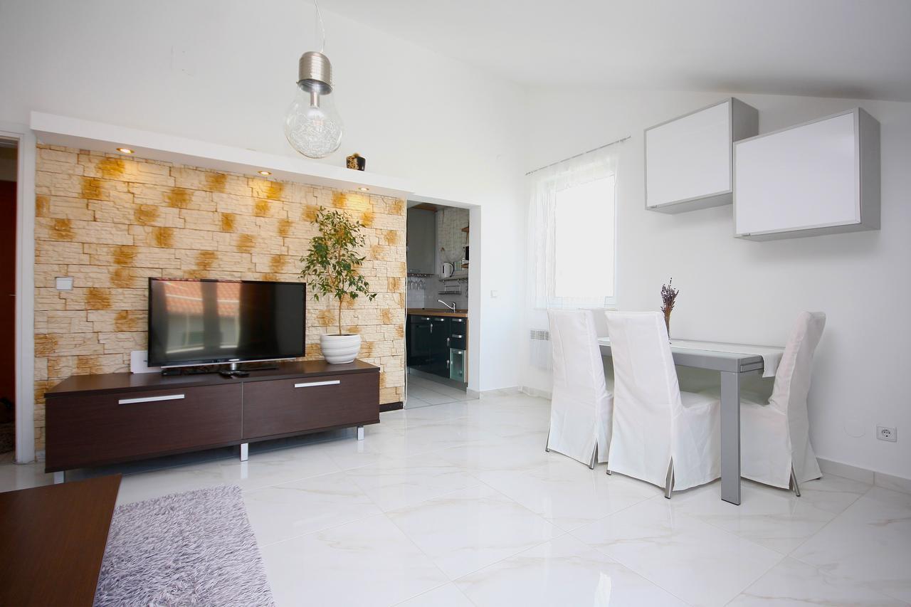 Deluxe Apartment Toni Vodice Buitenkant foto